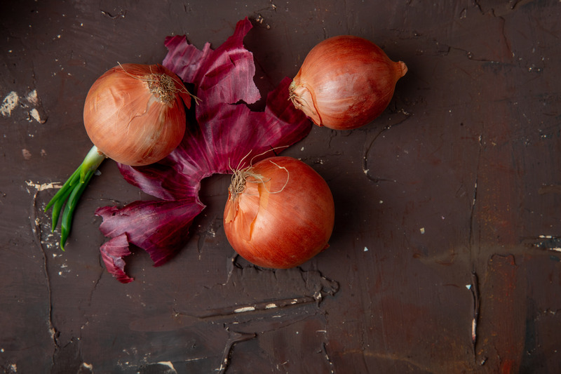 peels of onions are great for plant growth
